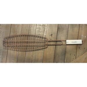 Char-Broil Fish Broiler Griller Oval Shaped Metal Long Handle
